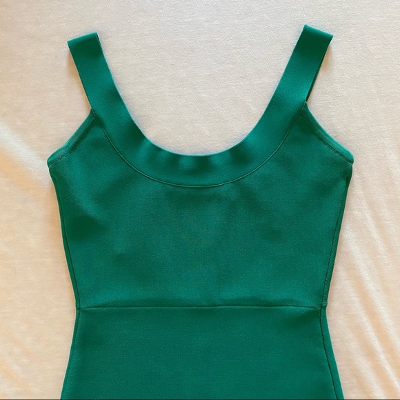 BCBGMaxAzria | Caspar Bodycon Dress - Green | Size XXS - Picture 4 of 16